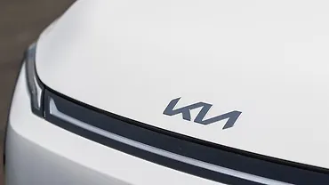 Kia Carens Clavis Front Logo