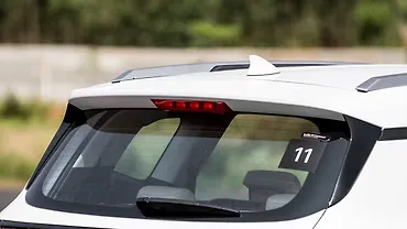 Kia Carens Clavis Rear Windshield/Windscreen