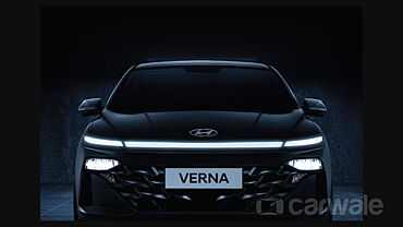 Hyundai Verna Front View