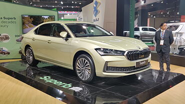 Skoda New Superb Right Front Three Quarter