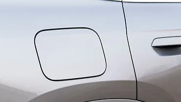 BMW iX1 LWB Closed Fuel Lid