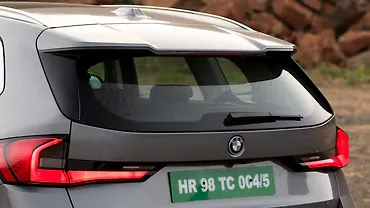 BMW iX1 LWB Rear Windshield/Windscreen