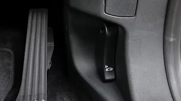 BMW iX1 LWB Bonnet/Hood release