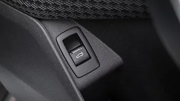 BMW iX1 LWB Boot Release Lever/Fuel Lid Release Lever