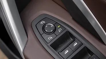 BMW iX1 LWB Outer Rear View Mirror ORVM Controls