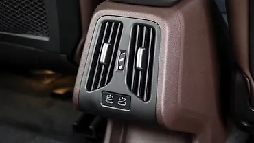 BMW iX1 LWB Rear Row Charging Point