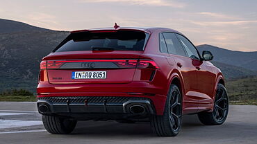 Audi RS Q8 Right Rear Three Quarter