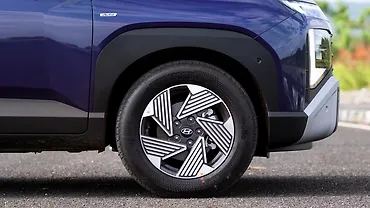 Hyundai Venue Front Fender