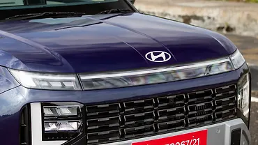 Hyundai Venue Front Logo