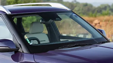 Hyundai Venue Front Windshield/Windscreen