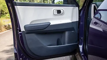 Hyundai Venue Front Left Door Pad