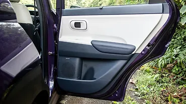 Hyundai Venue Front Left Door Pad