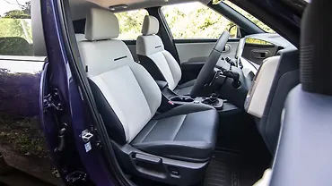 Hyundai Venue Front Row Seats