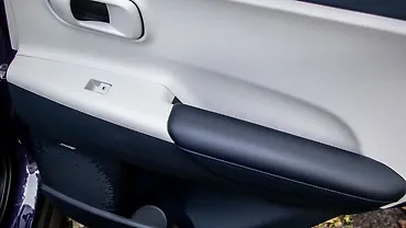 Hyundai Venue Rear Power Window Switches