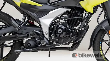 Bajaj Pulsar N125 Right Side View