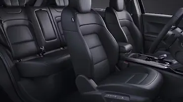 Tata Harrier Front Row Seats