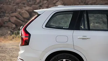 Volvo XC90 Rear Quarter Glass