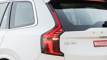 Volvo XC90 Rear Signal/Blinker Light