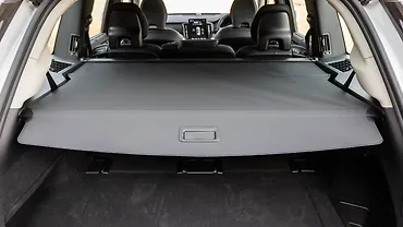 Volvo XC90 Bootspace with Parcel Tray/Retractable