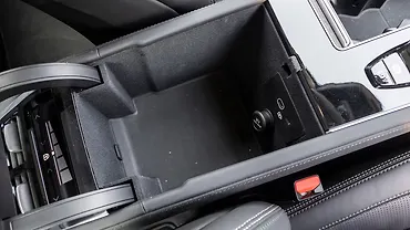 Volvo XC90 Front Centre Arm Rest Storage