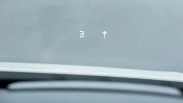 Volvo XC90 Head-Up Display (HUD)