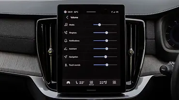 Volvo XC90 Infotainment System