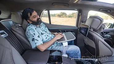 Mercedes-Benz Maybach EQS SUV Second Row Seats