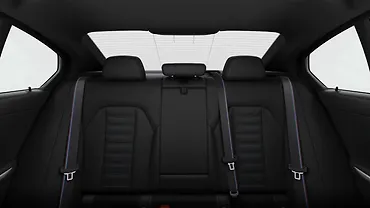 बीएमडब्ल्यू 3 सीरीज़ LWB पीछे की सीटें