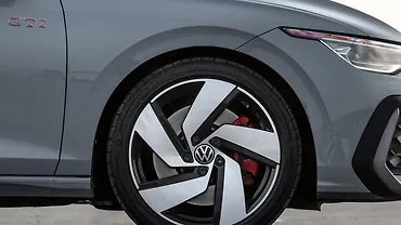 Volkswagen Golf GTI Front Fender