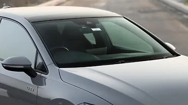 Volkswagen Golf GTI Front Windshield/Windscreen