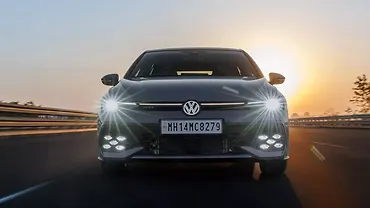 Volkswagen Golf GTI Headlight