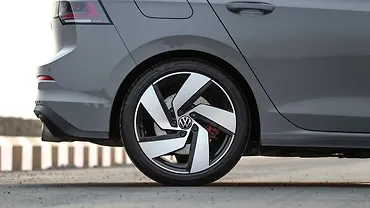 Volkswagen Golf GTI Rear Fender