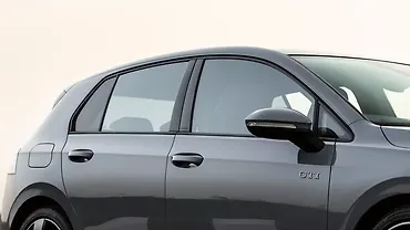 Volkswagen Golf GTI Side Glass Housing