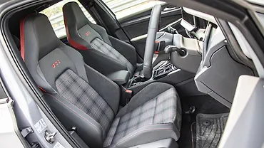 Volkswagen Golf GTI Front Row Seats