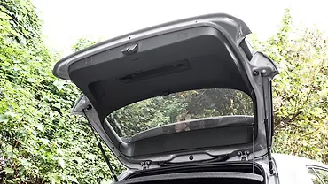 Volkswagen Golf GTI Open Boot/Trunk