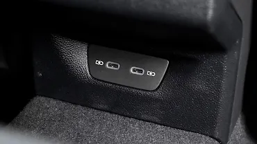 Volkswagen Golf GTI USB Port/AUX/Power Socket/Wireless Charging