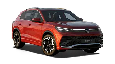 Volkswagen Tiguan R-Line Right Front Three Quarter