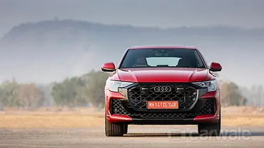 Audi RS Q8 Performance Front View