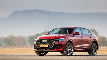 Audi RS Q8 Performance Left Front Three Quarter