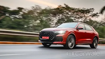 Audi RS Q8 Performance Left Front Three Quarter