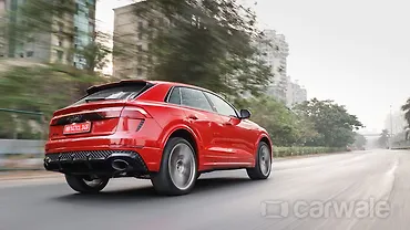Audi RS Q8 Performance Right Rear Three Quarter