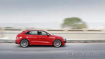 Audi RS Q8 Performance Right Side View