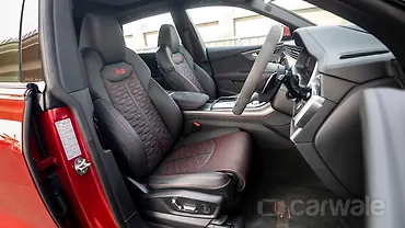 Audi RS Q8 Performance Front Row Seats
