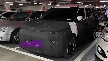 Kia Carens Facelift Spied Again: What We Know So Far