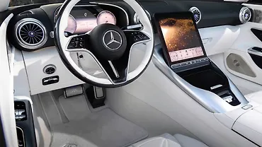 Mercedes-Benz Maybach SL 680 Dashboard