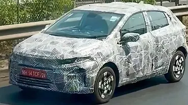 Tata Altroz 2025 Left Front Three Quarter