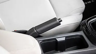 टाटा अल्ट्रोज़ पार्किंग ब्रेक/आपातकालीन ब्रेक