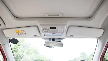 टाटा अल्ट्रोज़ रूफ माउंटेड कंट्रोल्स/सनरूफ और केबिन लाइट कंट्रोल्स