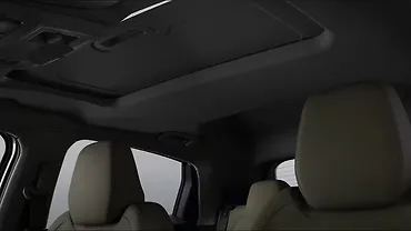 Tata Altroz 2025 Sunroof/Moonroof