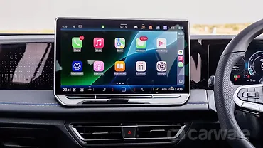 Volkswagen Tiguan R-Line Infotainment System